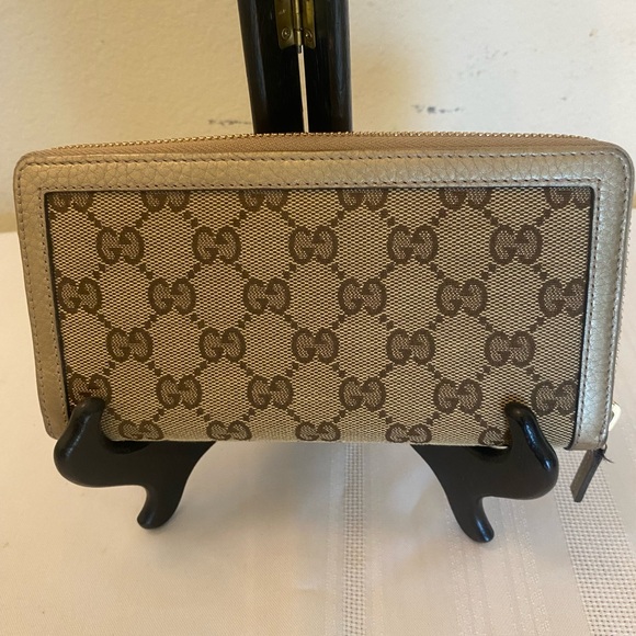 Vintage Gucci Bamboo GG Canvas Wallet - Picture 3 of 15